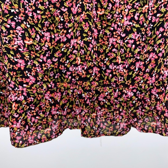 Floral Dress with Ruffles - Picture 3 of 5